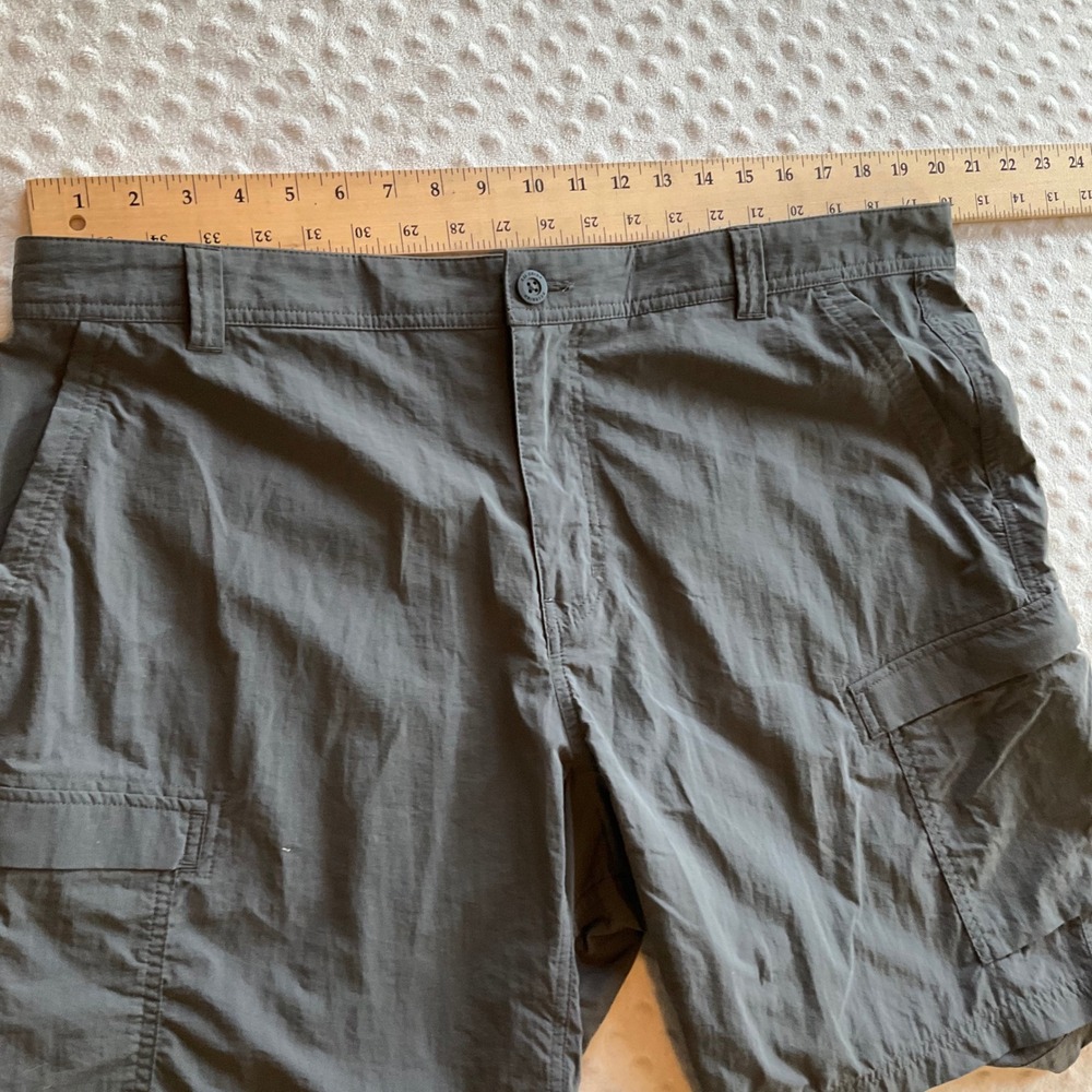 REI Co-op Cargo Shorts Men 42 Dark Gray Relaxed Fit Hiking Outdoor Utility - Picture 3 of 6